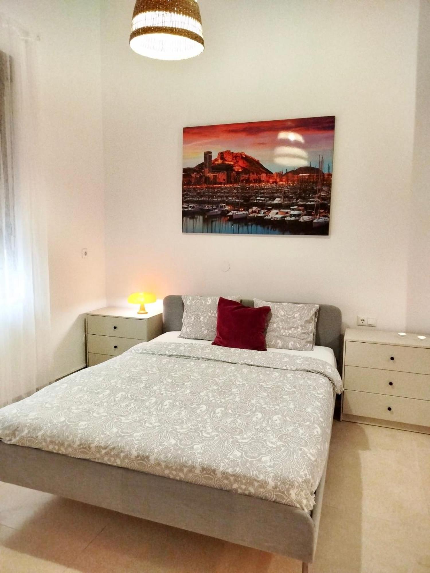 Soho Boho Apartments - With Sunny Rooftop Terrace And Fiber Optic Internet アリカンテ エクステリア 写真